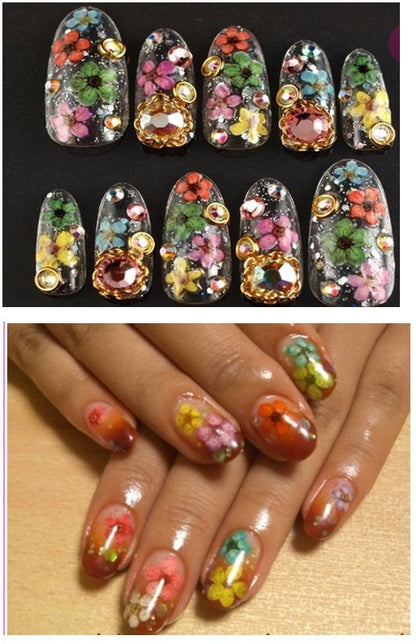 Nail jewelry small dried flowers