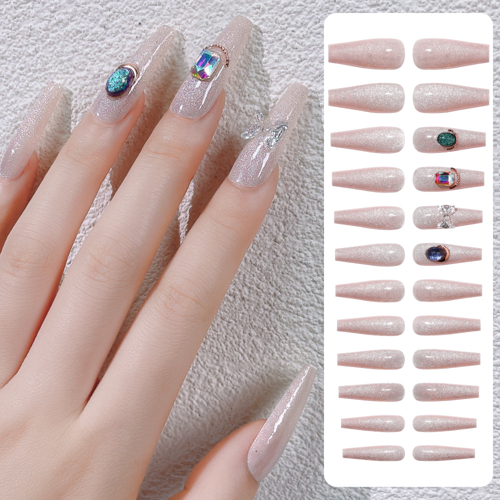 Fake Nail Patches Hand Wearing Art